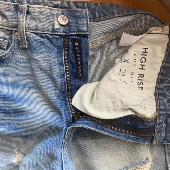 Lucky Brand High Rise Cut Off Shorts🍀 - Picture 4 of 4